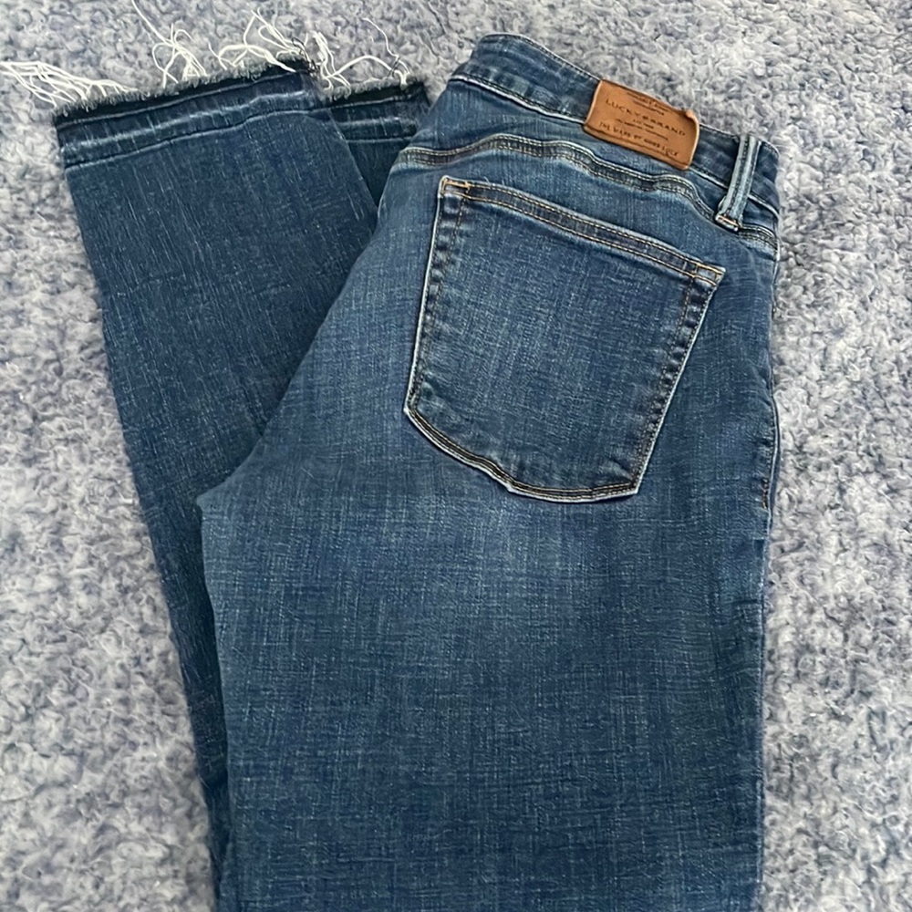 Lucky brand crop